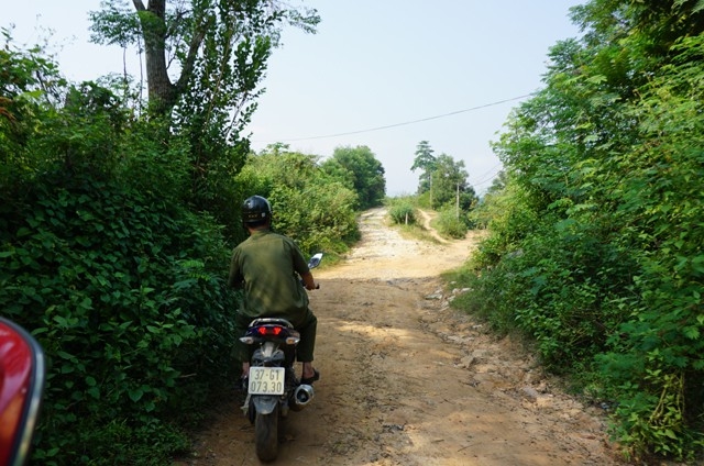 thu phu da do quy chau nhung vien da mang mau mau