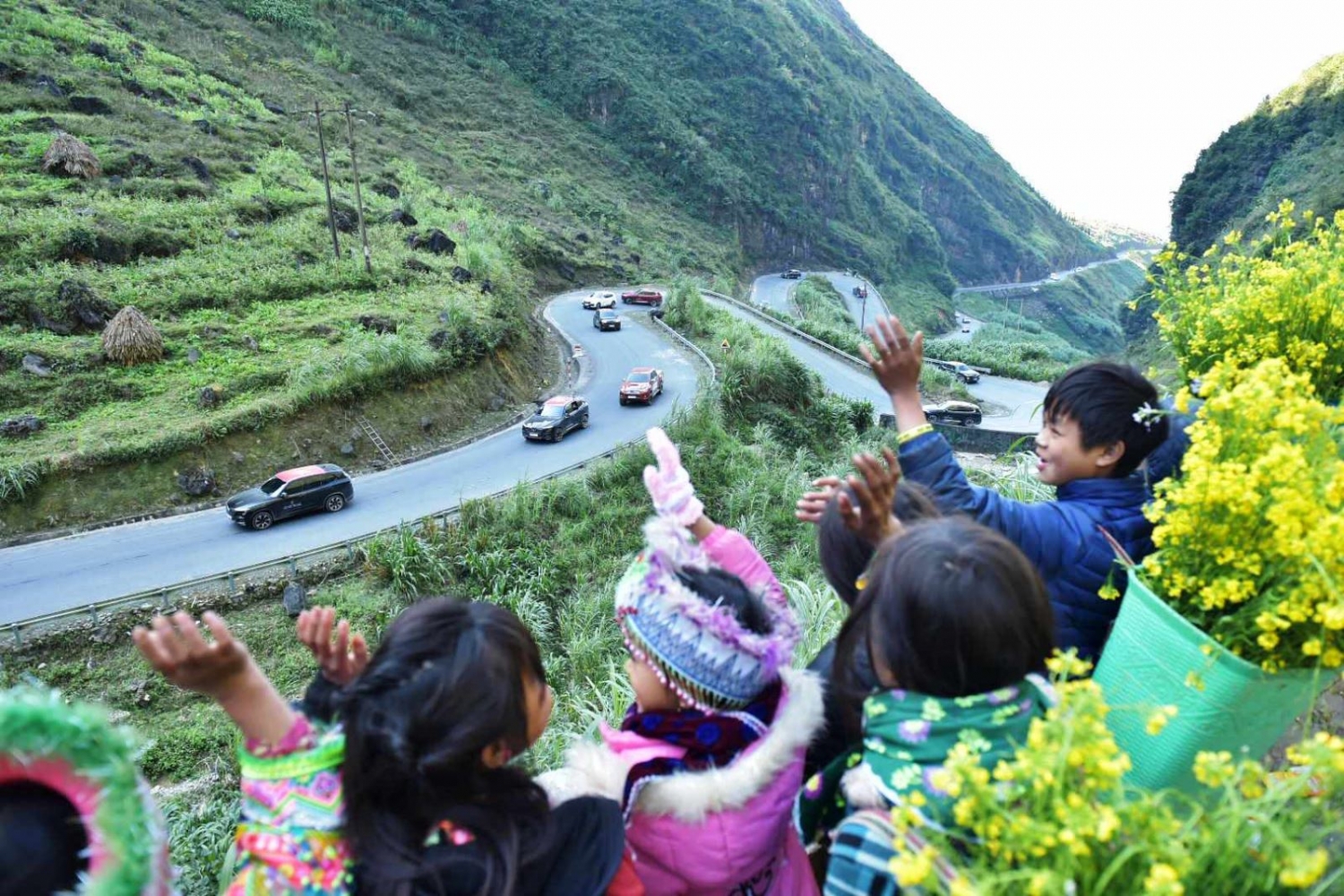 ''Mùa vàng'' du lịch Đông - Tây Bắc ''Mùa vàng'' du lịch Đông - Tây Bắc