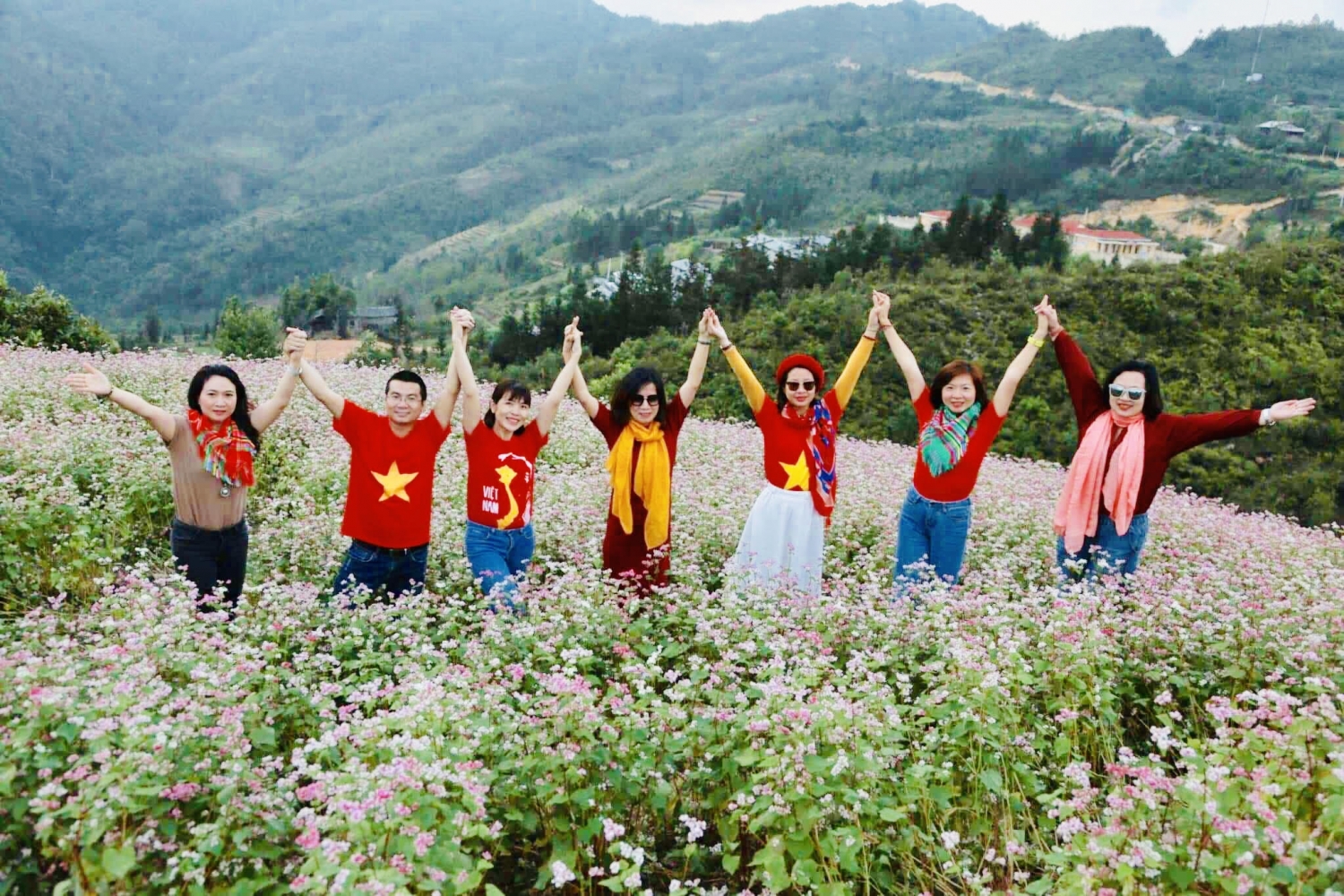 ''Mùa vàng'' du lịch Đông - Tây Bắc ''Mùa vàng'' du lịch Đông - Tây Bắc