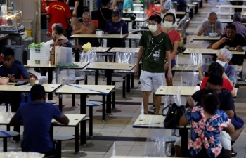 Covid-19 tăng đột biến, Singapore đối phó dịch nghiêm trọng chưa từng có