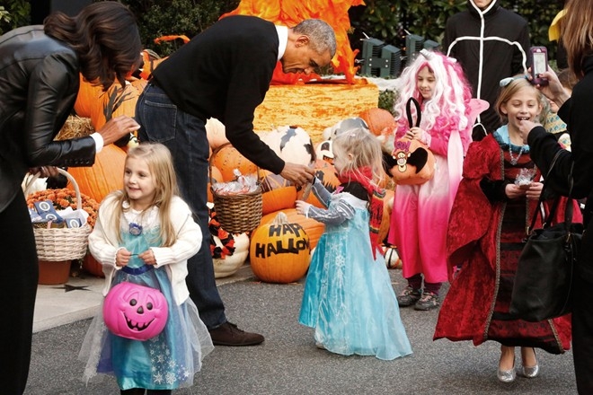 Hòa mình vào không khí lễ hội Halloween độc đáo của các nước