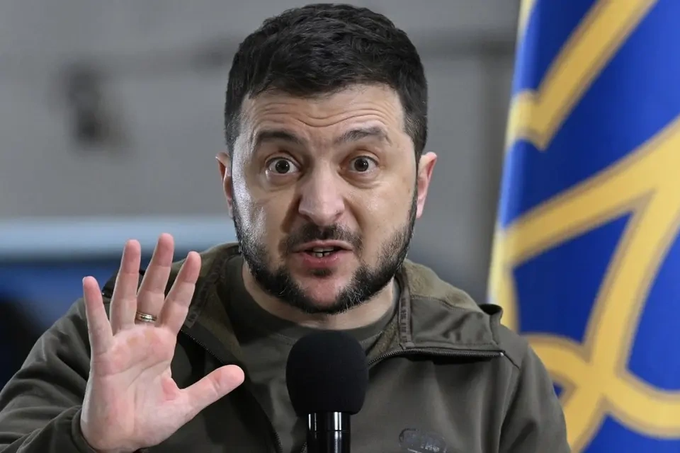 Tổng thống Ukraine lý giải kêu gọi tấn công phủ đầu Nga - 1