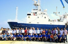 Hội Cựu chiến binh PTSC thăm tàu Bình Minh 02