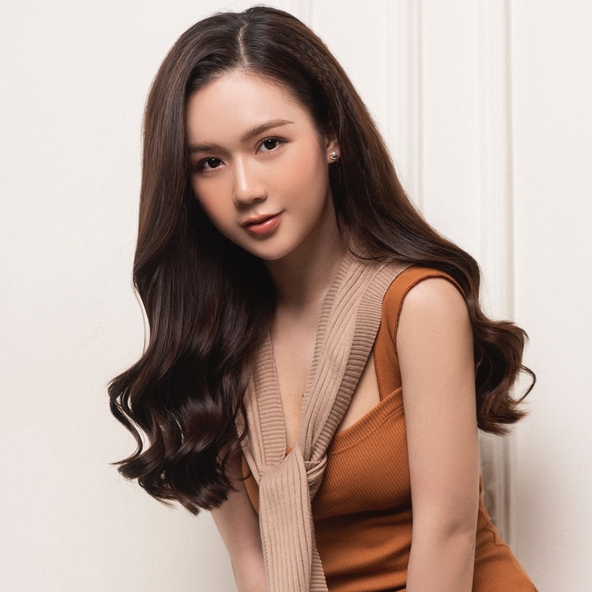 Ngắm vẻ xinh đẹp, quyến rũ của cô y tá 