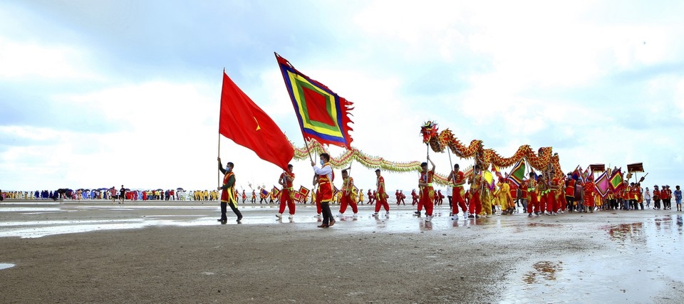 “Đất nước nhìn từ biển” - Lan tỏa tình yêu biển đảo quê hương “Đất nước nhìn từ biển” - Lan tỏa tình yêu biển đảo quê hương