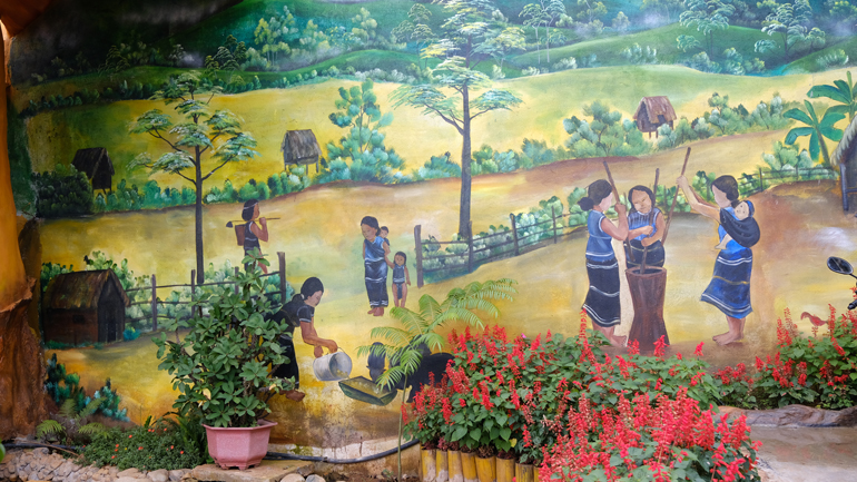 Giữ gìn không gian văn hóa truyền thống ở Tà Nung