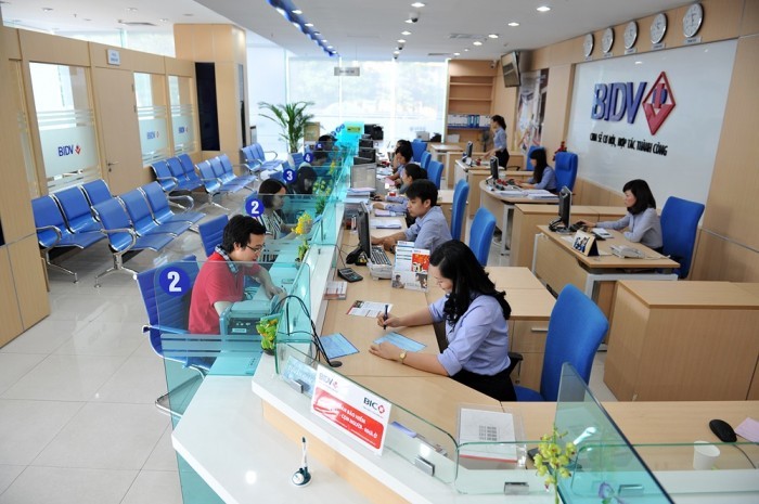 5 nam dau an mot chang duong tien te bai 2