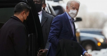 Lầu Năm Góc đột ngột dừng chuyển giao cho đội ngũ Biden