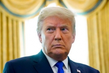 Ông Trump khuấy đảo chính trường Mỹ trong những ngày cuối nhiệm kỳ