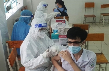 Hơn 1/3 trẻ em độ tuổi từ 12-17 đã được tiêm vắc xin Covid-19