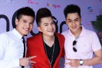 nam cuong toi va vo it khi bat dong