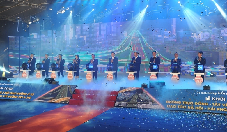 Khởi công dự án Đường trục Đông – Tây và hai nút giao cao tốc Hà Nội - Hải Phòng