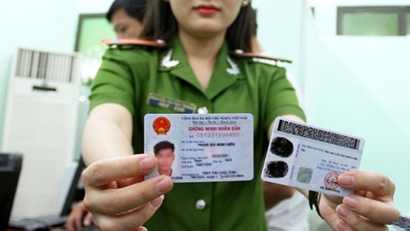 Bộ Công an lý giải việc chậm trả căn cước công dân gắn chip cho người dân