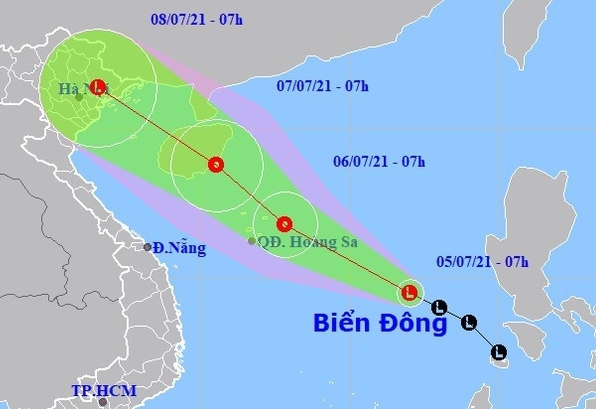 Hà Nội mưa lớn, áp thấp nhiệt đới hình thành trên Biển Đông