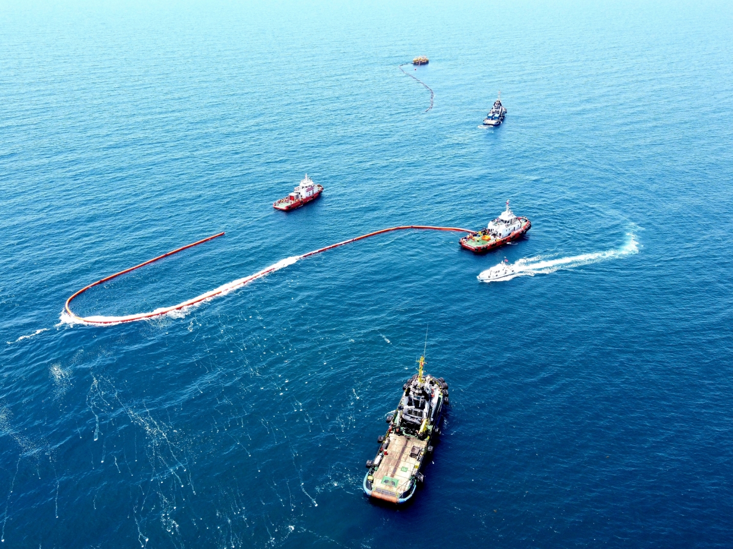 BSR tổ chức diễn tập ứng phó sự cố tràn dầu 2020
