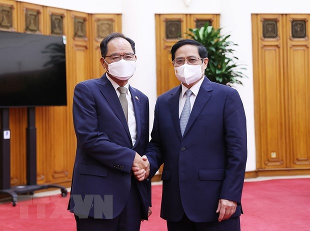 Thủ tướng Phạm Minh Chính tiếp Đại sứ Hàn Quốc Park No Wan. (Ảnh: TTXVN)