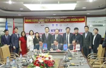 Ký kết hợp đồng tín dụng tái cấu trúc Nhà máy thủy điện Đăk Đrinh trị giá 95 triệu USD