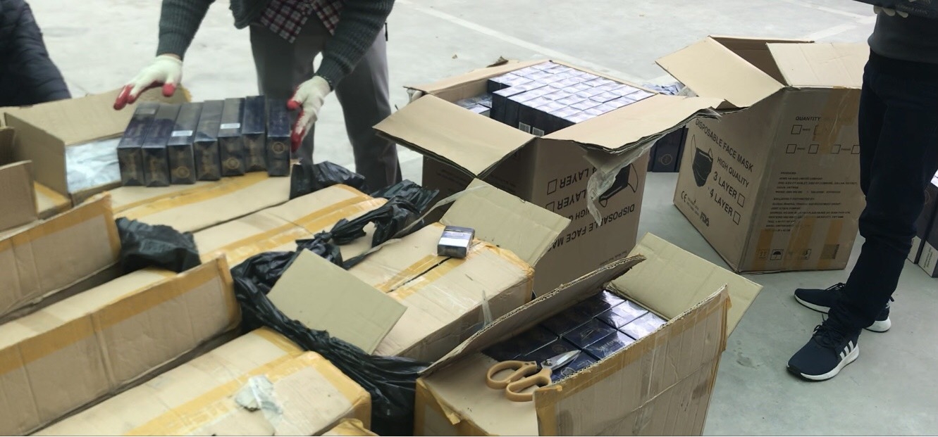 Công an quận Bắc Từ Liêm triệt phá đường dây buôn bán thuốc lá điếu với số lượng lớn