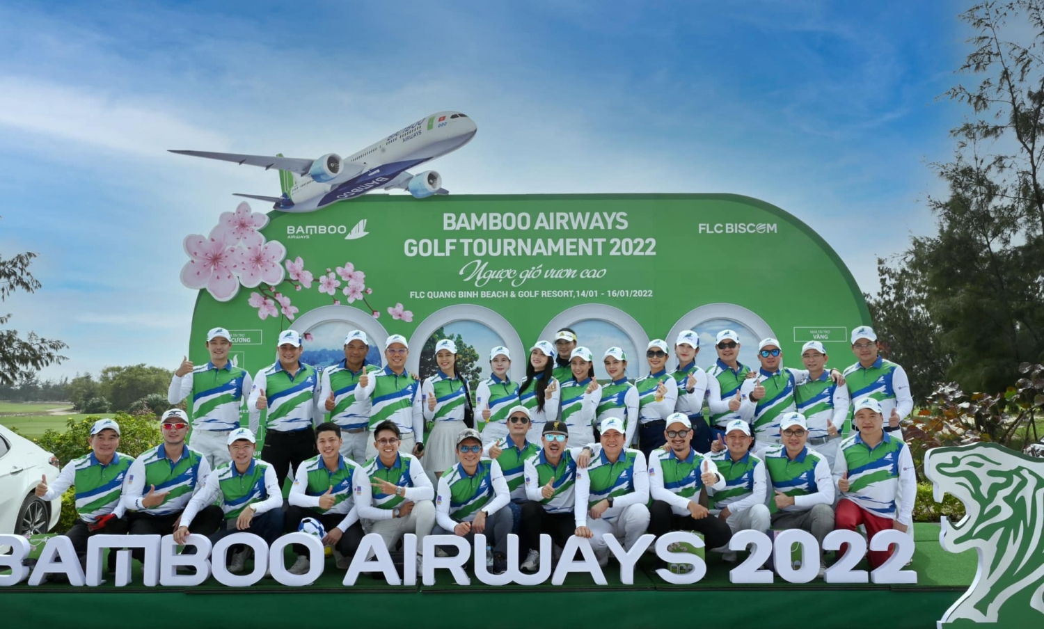 Golfer Phạm Minh Phong xuất sắc lên ngôi vô địch tại giải đấu Bamboo Airways Golf Tournament 2022