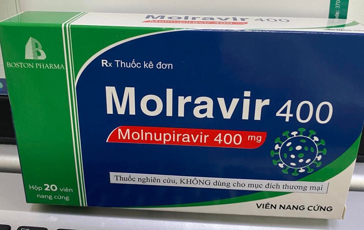 Thủ tướng đôn đốc Bộ Y tế khẩn trương cấp phép thuốc chữa COVID-19