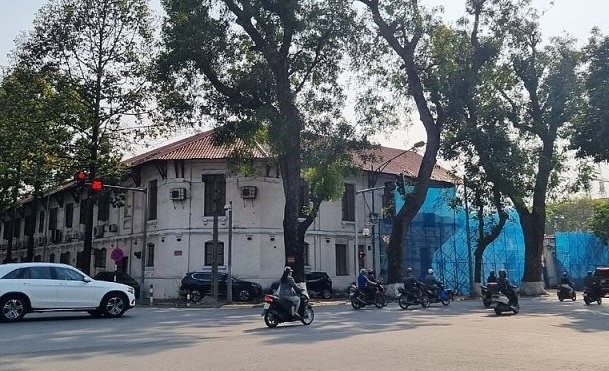 Bộ Xây dựng vào cuộc vụ phá dỡ tòa nhà Pháp cổ 4 mặt tiền 61 Trần Phú