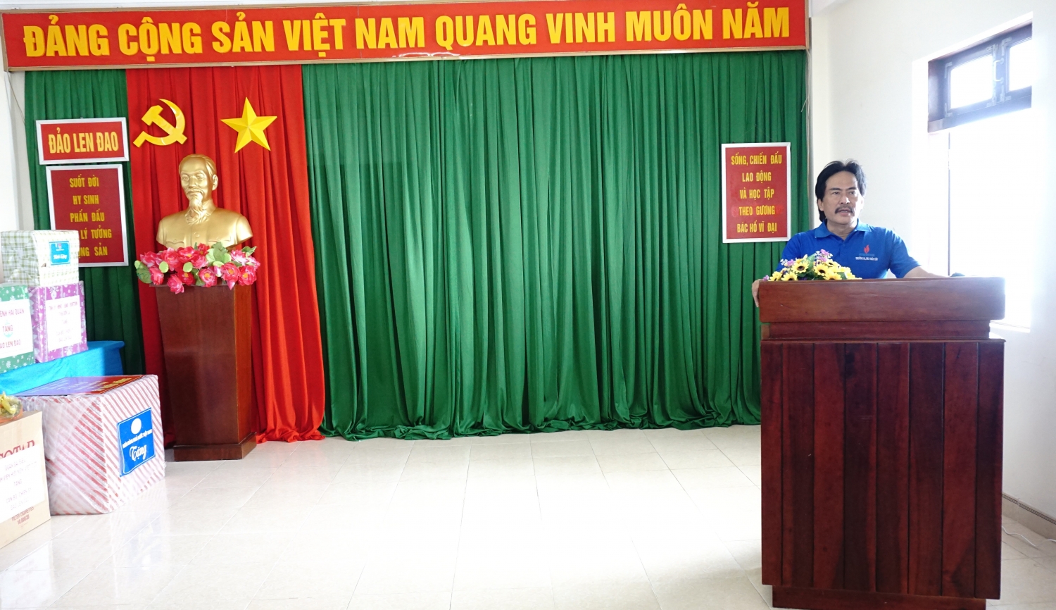 Petrovietnam mang hơi ấm từ đất liền đến với Trường Sa