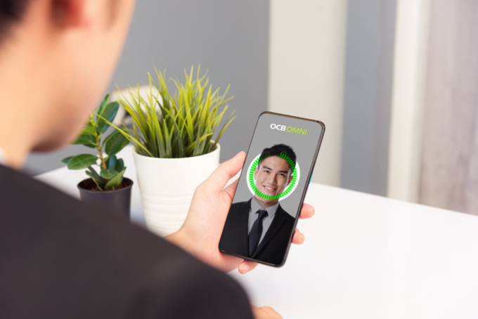 Tin nhanh ngân hàng ngày 22/5: OCB ứng dụng công nghệ eKYC trên OMNI