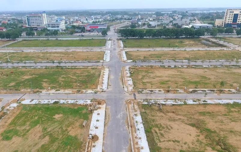 Yêu cầu trình dự án Luật Đất đai, Luật Giá (sửa đổi) trước 10/8