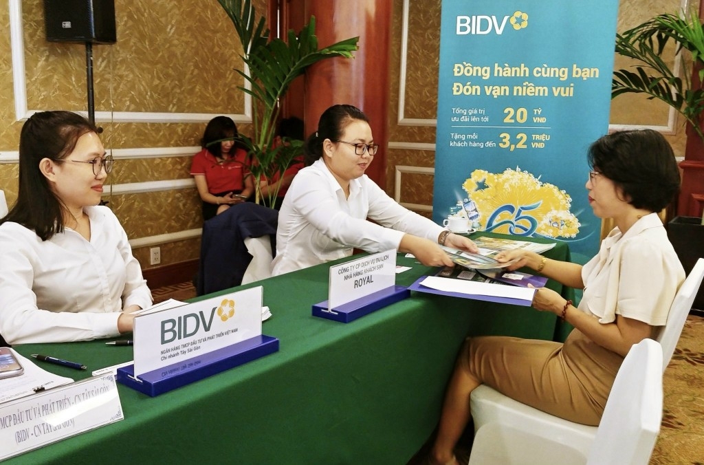 Tin ngân hàng ngày 22/8: 10 doanh nghiệp lĩnh vực du lịch được vay ưu đãi gần 635 tỷ đồng