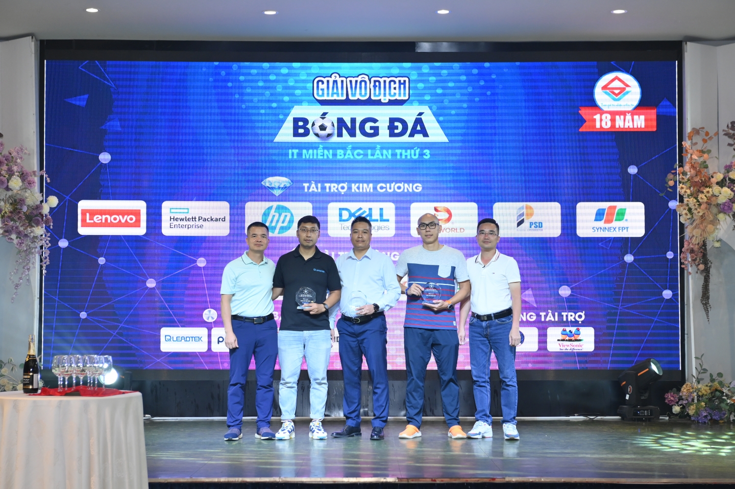 IT Director giành ngôi vô địch Serie A giải bóng đá IT miền Bắc lần thứ 3