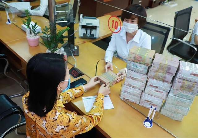 Bộ Tài chính Đề xuất giảm phí, lệ phí hỗ trợ người dân, doanh nghiệp đến tháng 6/2022