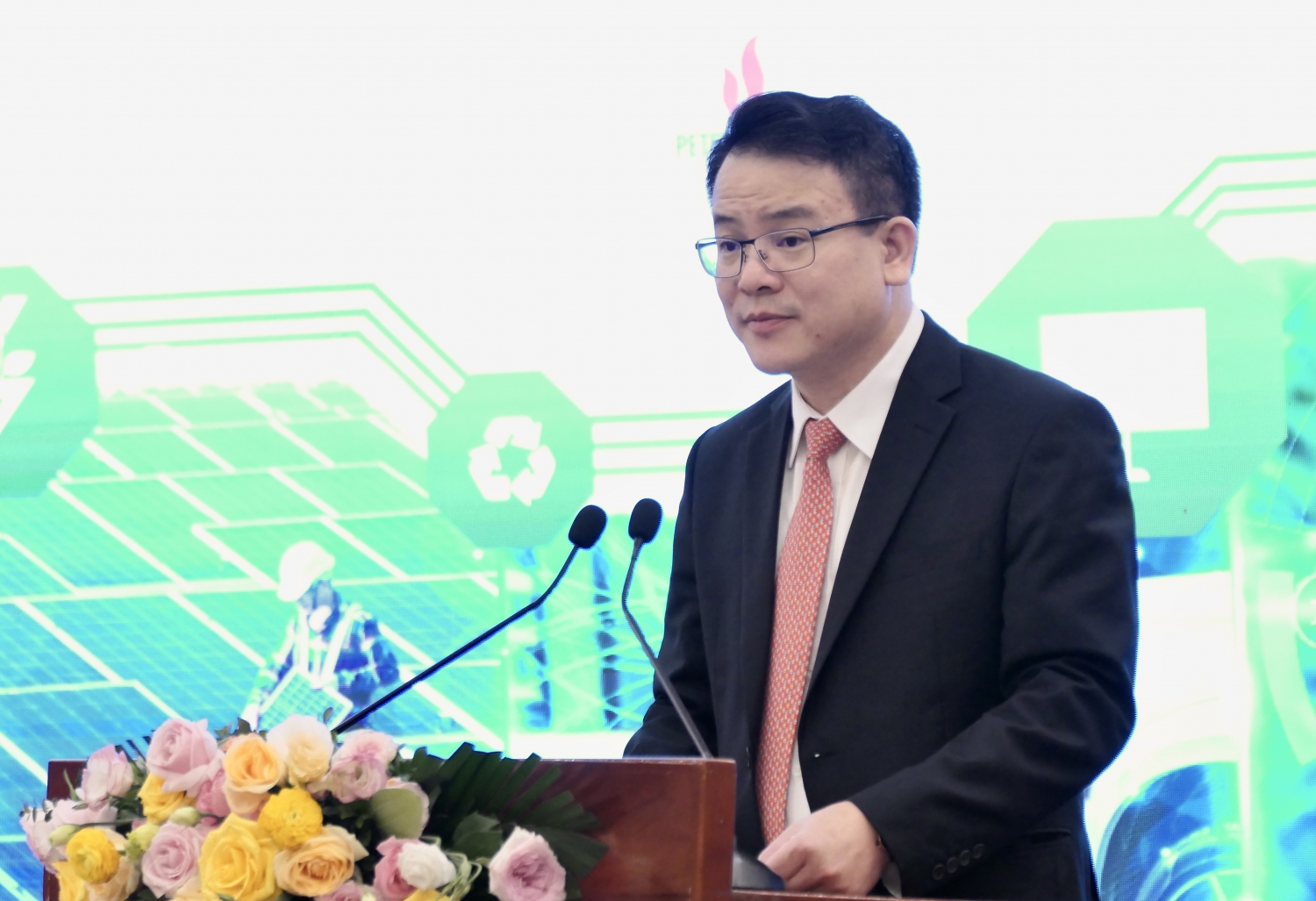 Hiện thực hóa cam kết phát thải ròng bằng 0: Cơ hội và thách thức đối với doanh nghiệp