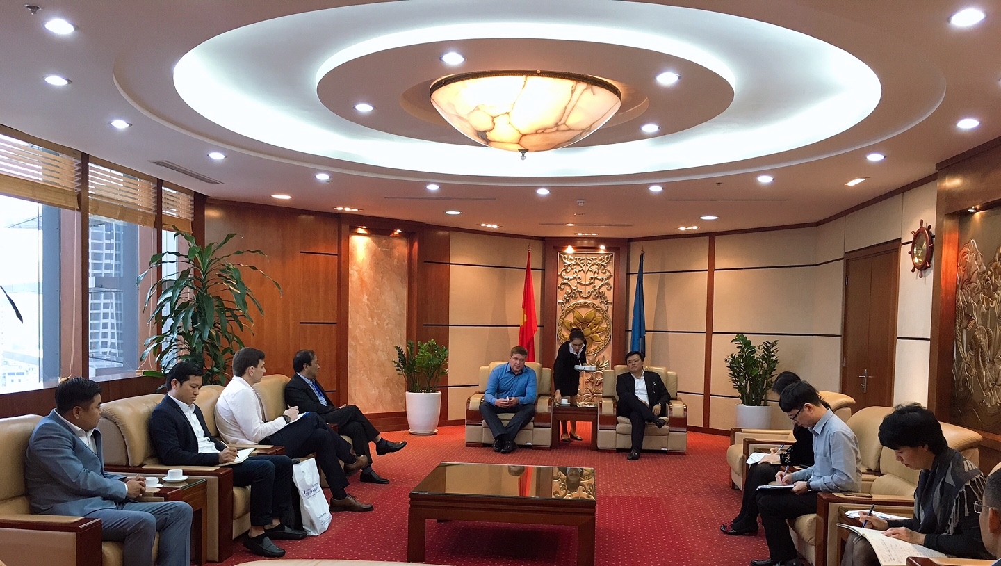 pho tgd pvn nguyen xuan hoa tiep lanh dao doanh nghiep nga