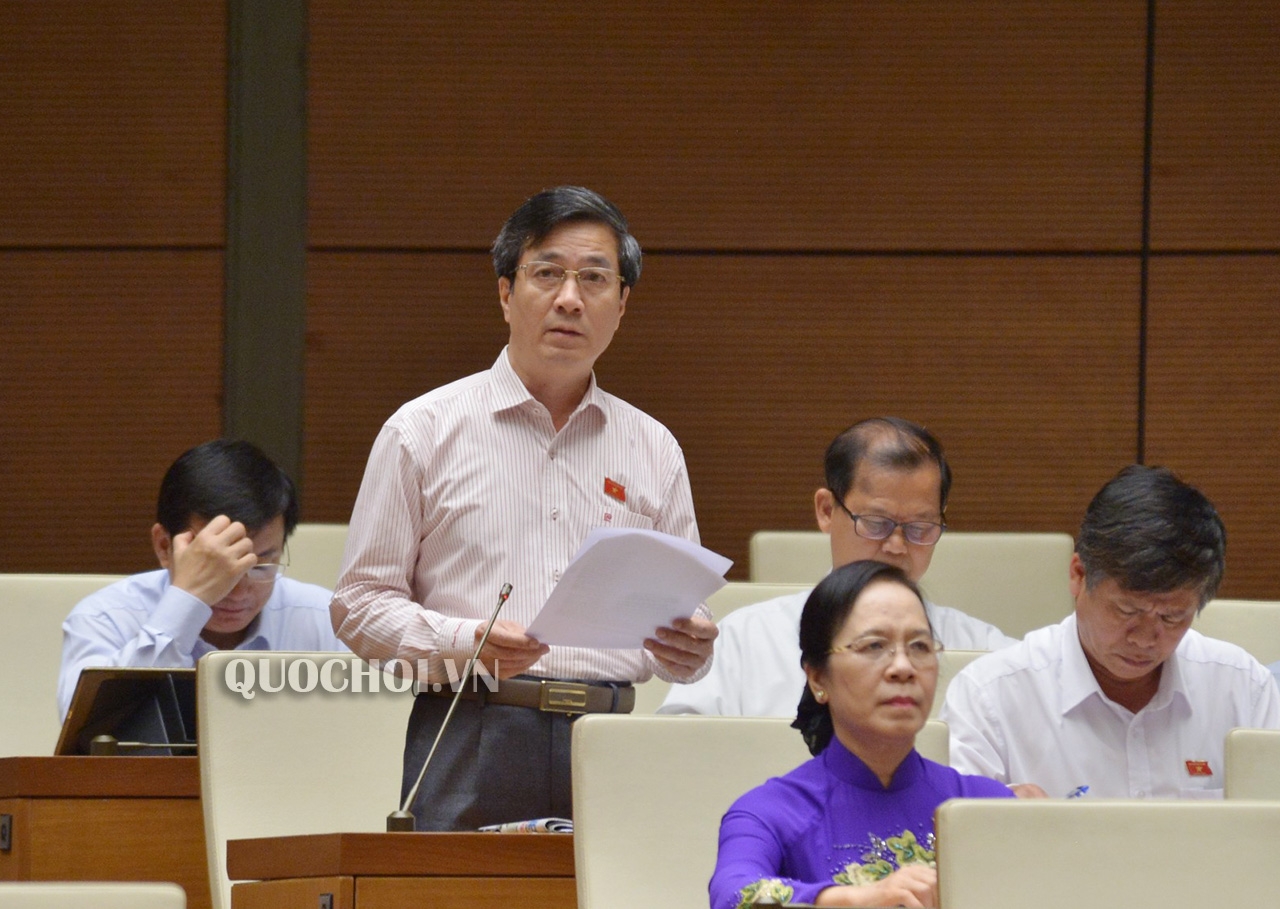 nguon ngan sach van chu yeu thu tu su dung dat
