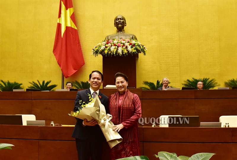 ong hoang thanh tung giu chuc chu nhiem uy ban phap luat cua quoc hoi