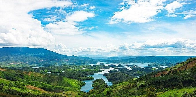 ngan ngo khung canh dao noi giua cao nguyen mnong