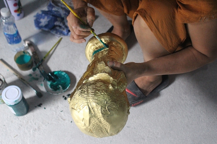 cup world cup made in viet nam vuon tam the gioi