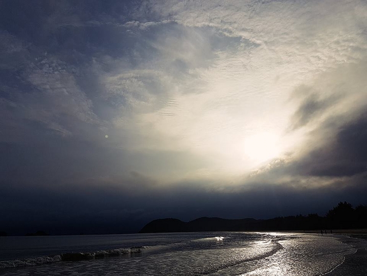 kham pha thien duong nghi duong dao ngoc vung quang ninh