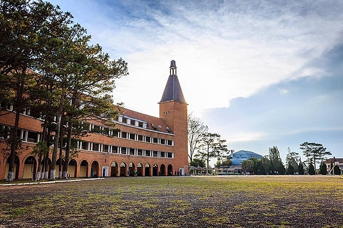 kham pha nhung dia diem du lich noi tieng o da lat