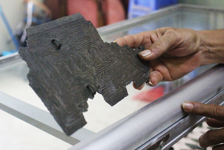 ghe tham bao tang cua nguoi dan ong nang long voi co vat