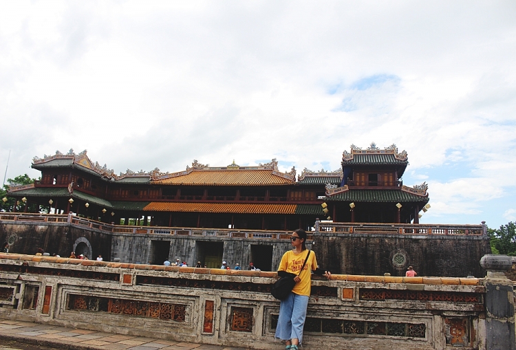 nhung dia diem check in dep quen sau cua xu hue