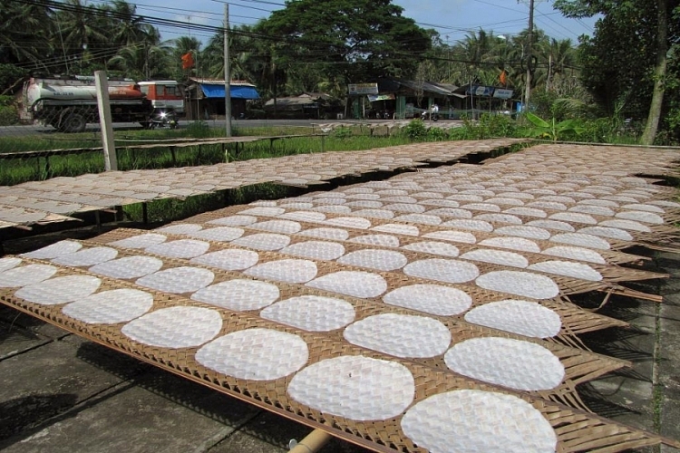 nhung goi y dac san phu yen nen mua ve lam qua