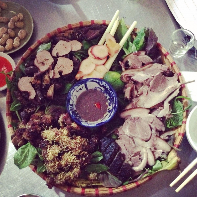 nhung mon an viet khien khach nuoc ngoai lac dau le luoi