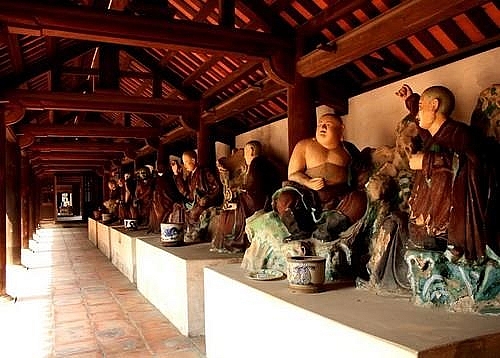 ghe tham ngoi chua co nhat viet nam