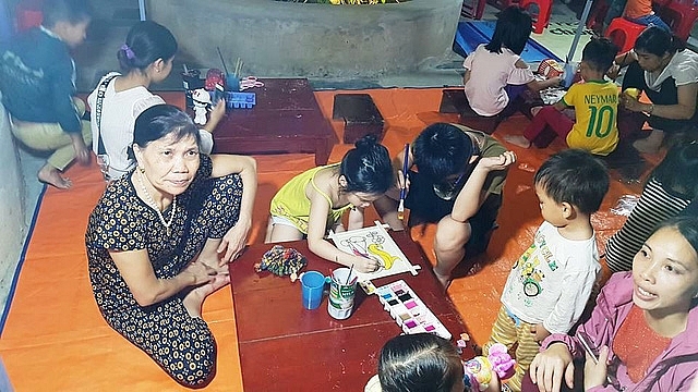Chưa khai trương, phố đi bộ ở Ninh Bình đã đông nghịt người Chưa khai trương, phố đi bộ ở Ninh Bình đã đông nghịt người