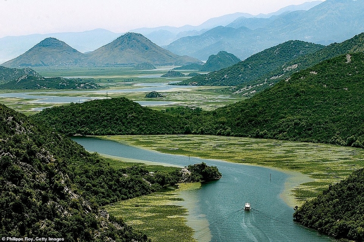 nhung diem du lich dep tuyet voi ban nen den trong nam 2019