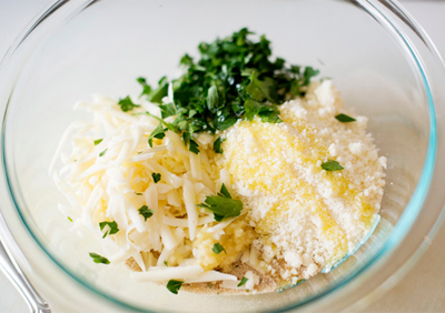 Trổ tài làm thịt bò cuộn braciole ăn kèm mỳ Ý