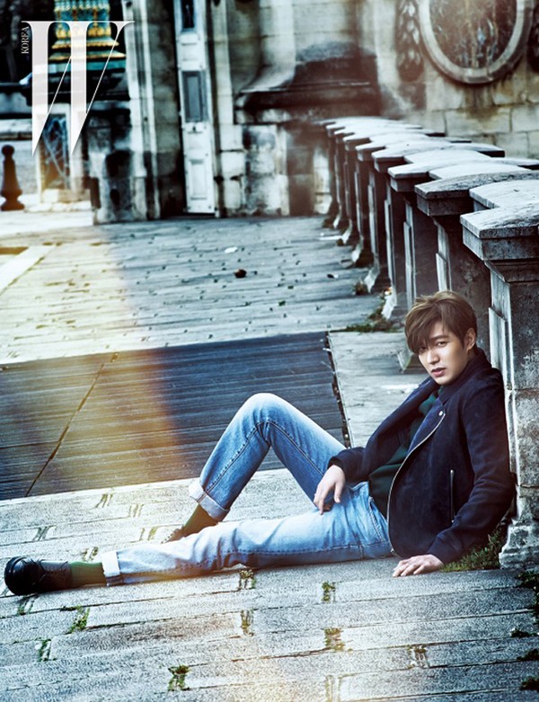 Lee Min Ho “khoe khéo” hình xăm trong bộ ảnh mới
