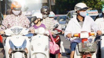 Miền Bắc đón đợt nắng nóng đầu tiên