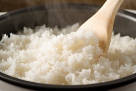 Làm đẹp với cơm trắng